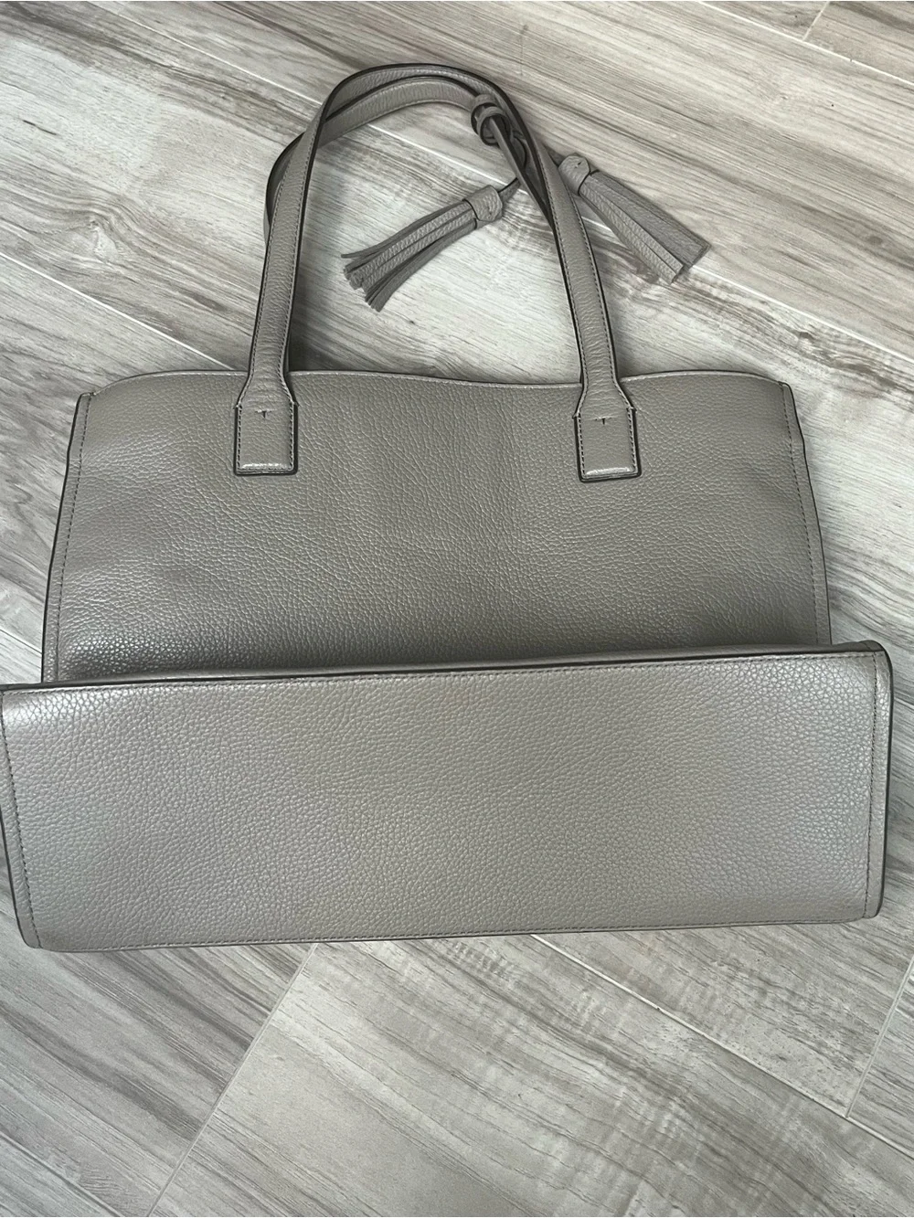 Tory Burch Pebbled Leather Tote in Gray with Tassel
